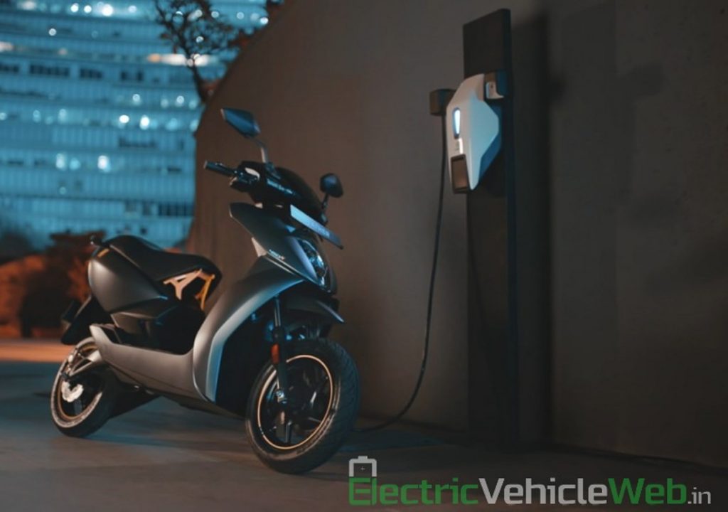 Ather 450X charging Ather Grid