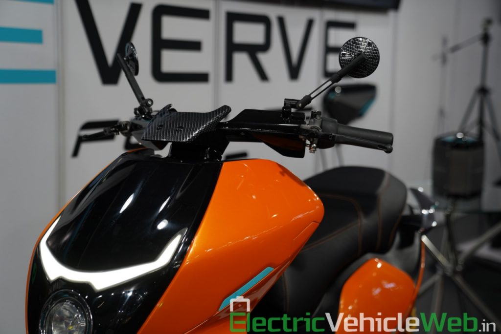 Everve Motors Electric Scooter front apron - Auto Expo 2020 Live