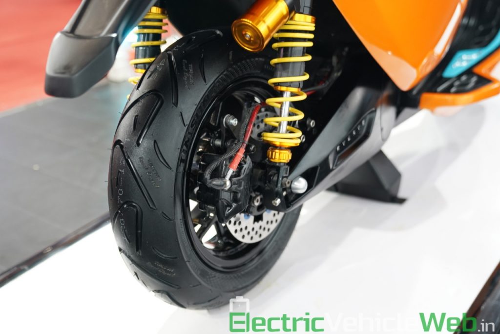 Everve Motors Electric Scooter rear wheel - Auto Expo 2020 Live