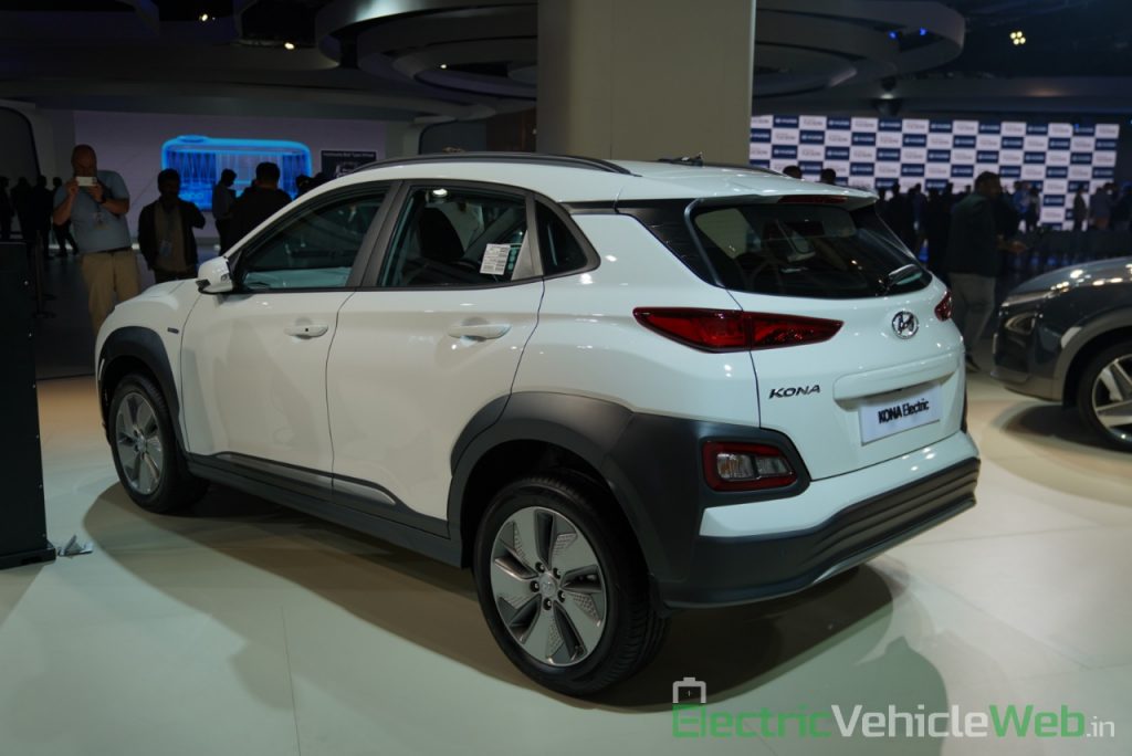 Hyundai Kona Electric rear three quarter view 2 - Auto Expo 2020