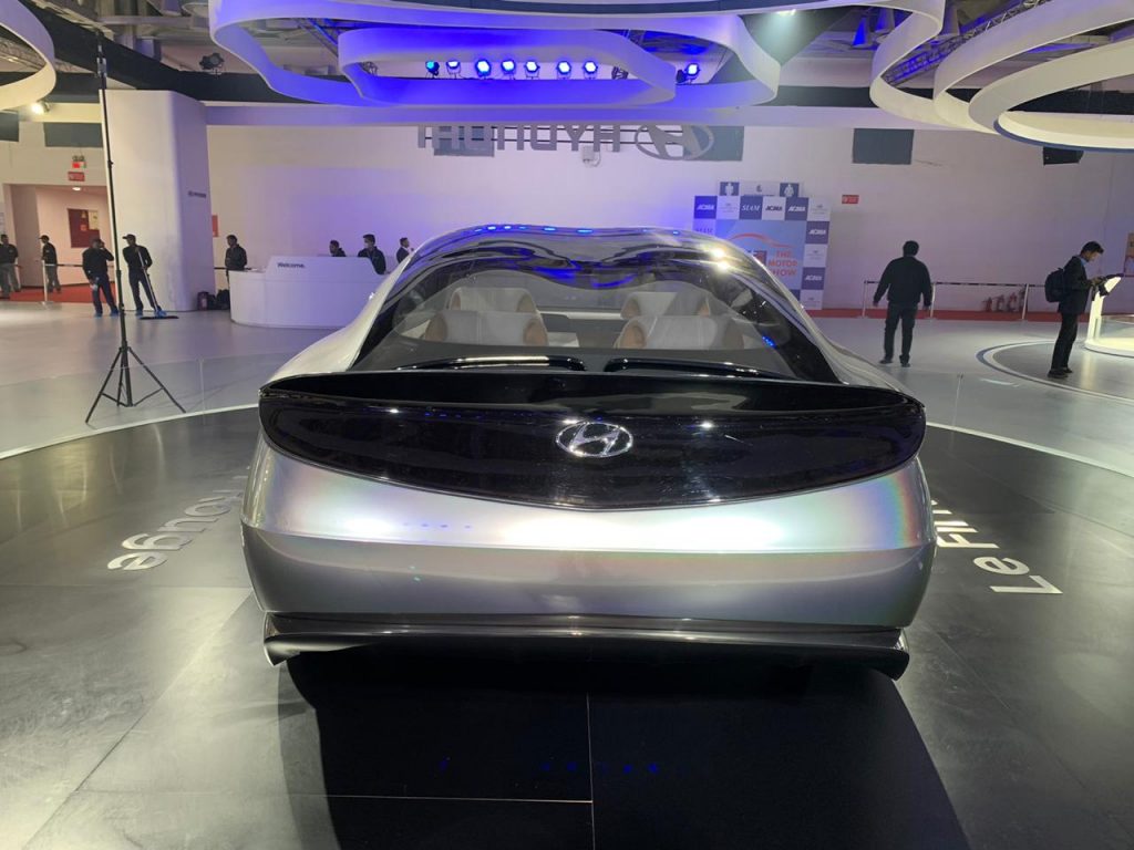 Hyundai Le Fil Rouge Concept rear view - Auto Expo 2020