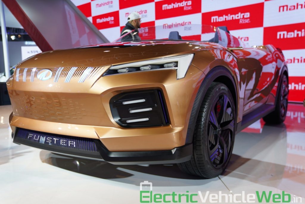 Mahindra Funster Concept front three quarter view - Auto Expo 2020,