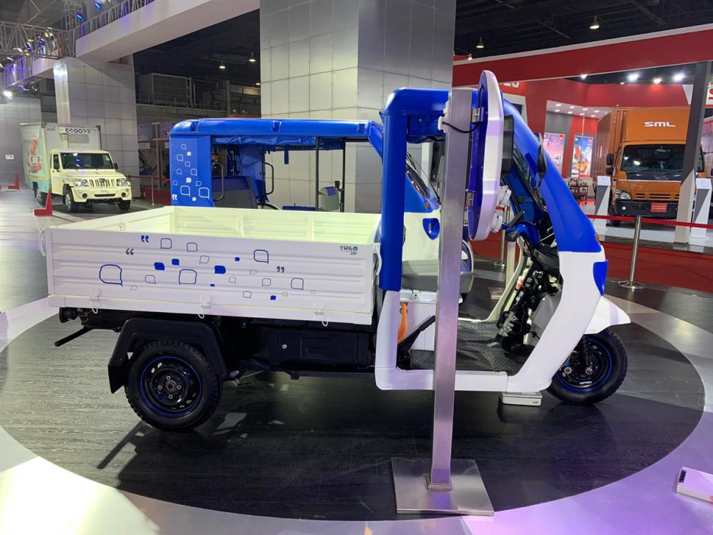 Mahindra Treo Zor load carrier side view - Auto Expo 2020