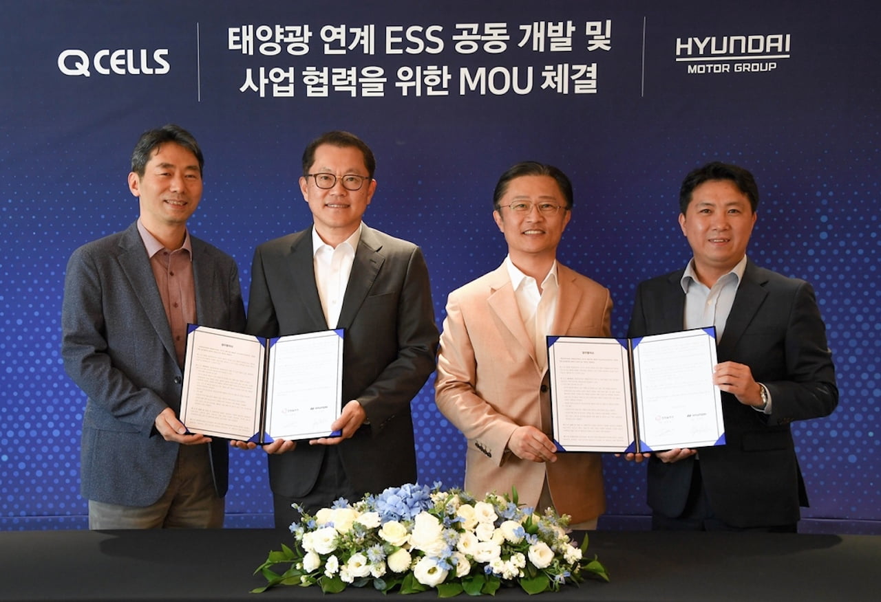 Hyundai Motor Group and Hanwha Q cells