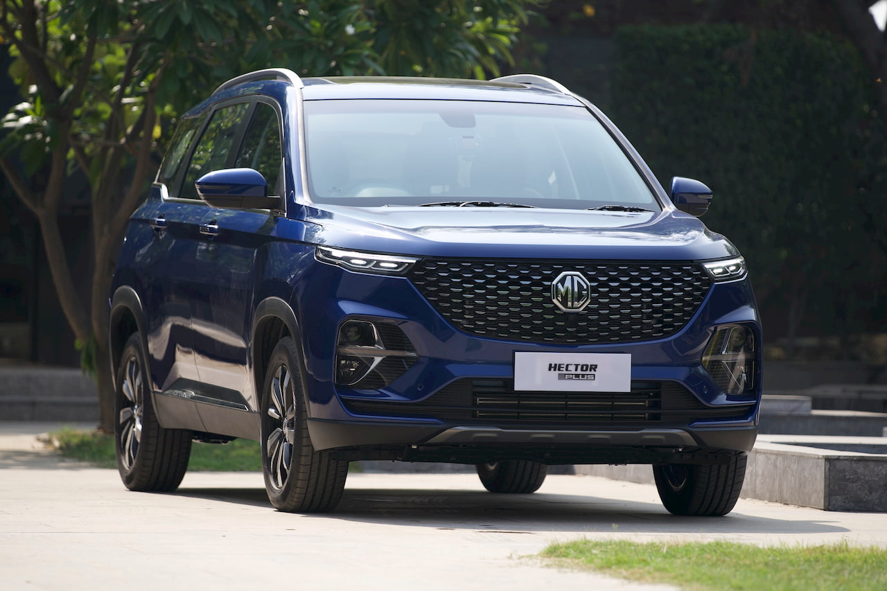 MG Hector Plus 6-seater image