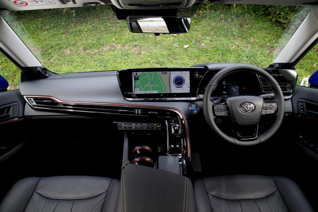 2021 Toyota Mirai interior dashboard live image
