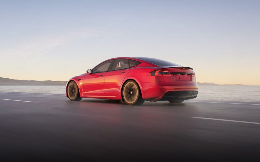2021 Tesla Model S facelift rear quarters