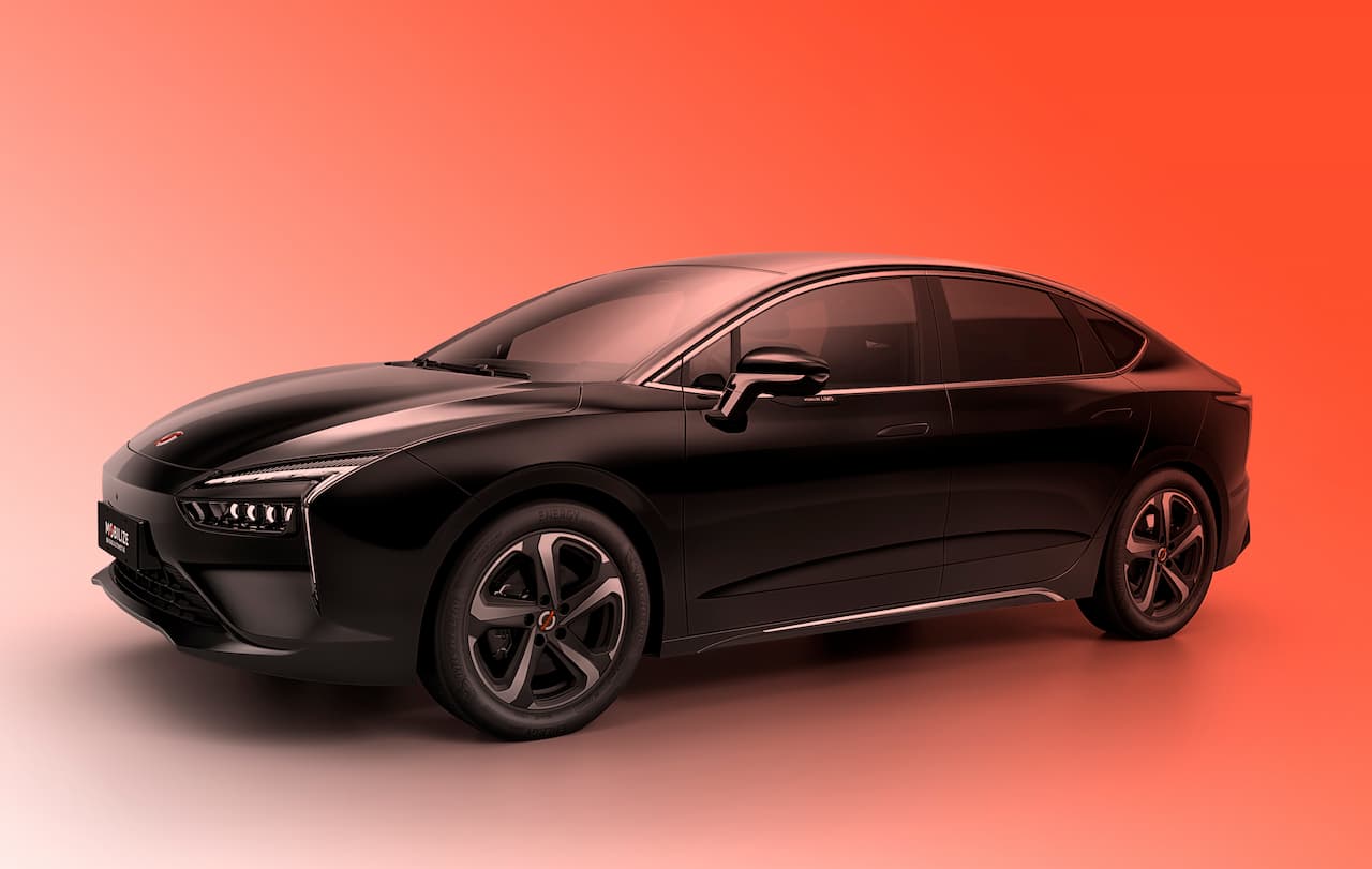 Groupe Renault Mobilize Limo sedan electric vehicle