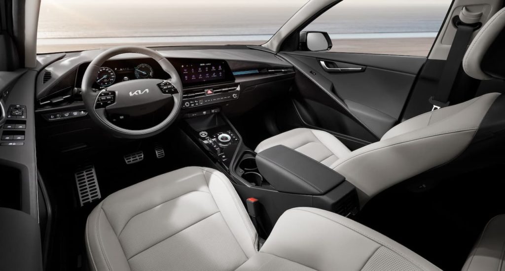 2022 Kia Niro Hybrid interior